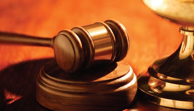 wooden gavel